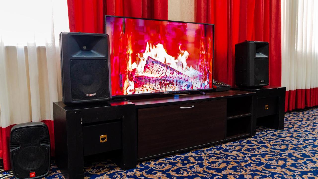 Cinema Plaza Hotel Baku Exteriér fotografie