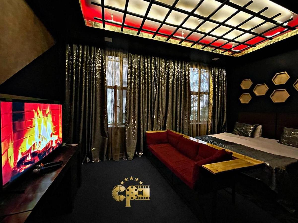 Cinema Plaza Hotel Baku Exteriér fotografie