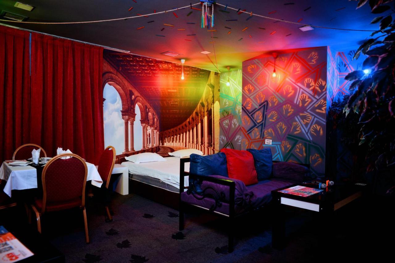 Cinema Plaza Hotel Baku Exteriér fotografie
