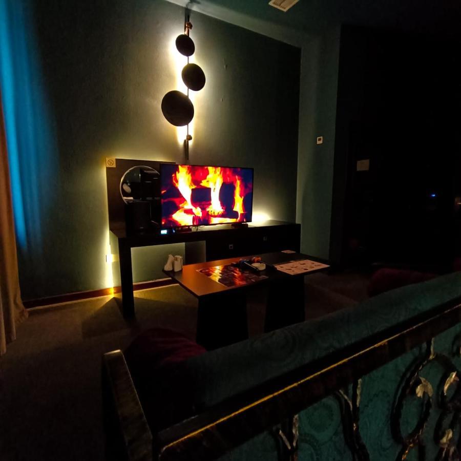 Cinema Plaza Hotel Baku Exteriér fotografie