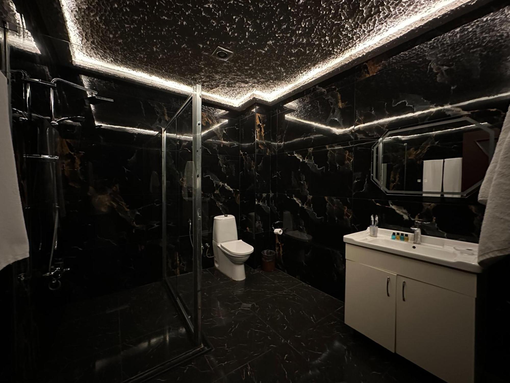 Cinema Plaza Hotel Baku Exteriér fotografie